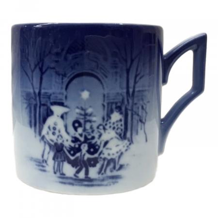 1990年 ローヤルコペンハーゲン イヤーカップ イヤーカップ＆ソーサー 1990年 ブルー×ホワイト ROYAL COPENHAGEN