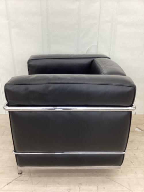 CASSINA (カッシーナ) 1人掛けソファー LC2 グランコンフォール