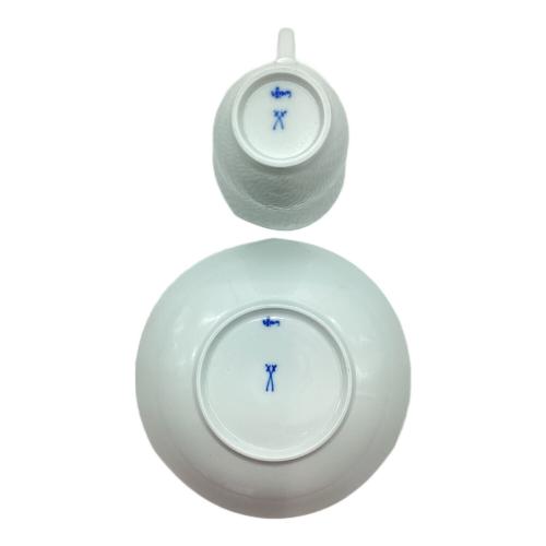 Meissen (マイセン) カップ&ソーサー 波の戯れホワイト