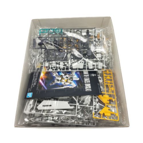 BANDAI (バンダイ) ガンプラ RX-121-2 GUNDAM TR-1