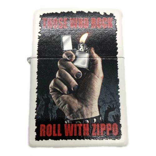 ZIPPO 2015年 WHITE