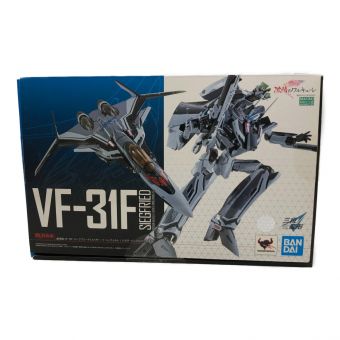 マクロスΔ プラモデル 劇場版VF-31Fジークフリード DX超合金