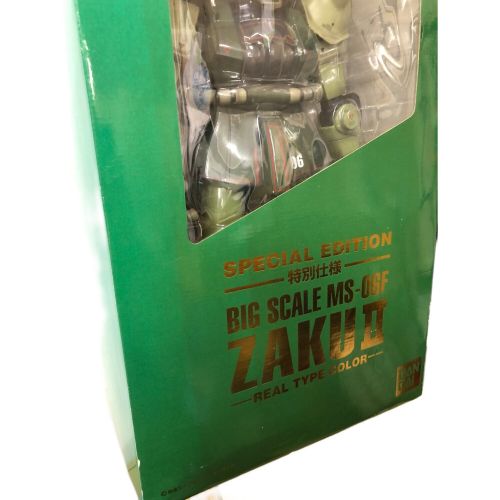 BANDAI (バンダイ) ガンダム MS-06F ザクⅡ 量産型ザク リアルタイプカラー ジャンボグレード