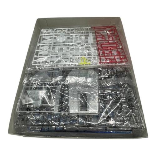 BANDAI (バンダイ) ガンプラ 1/100 MG ZGMF-X10A フリーダムガンダム Ver.2.0 クリアカラー 「機動戦士ガンダムSEED」 ガンダムべース限定