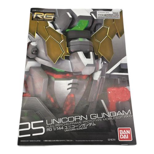 BANDAI (バンダイ) RG 1/144 ガンダムベース限定 ユニコーンガンダム [ゴールドコーティング] ガンプラ ガンダムベース限定