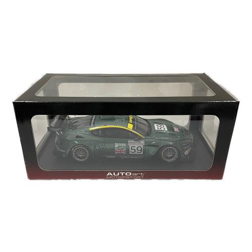 AUTOart 1/18 アストンマーティンDBR9 2005年 ミニカー