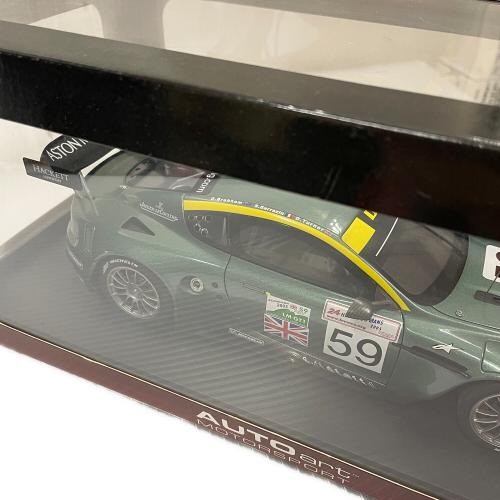 AUTOart 1/18 アストンマーティンDBR9 2005年 ミニカー
