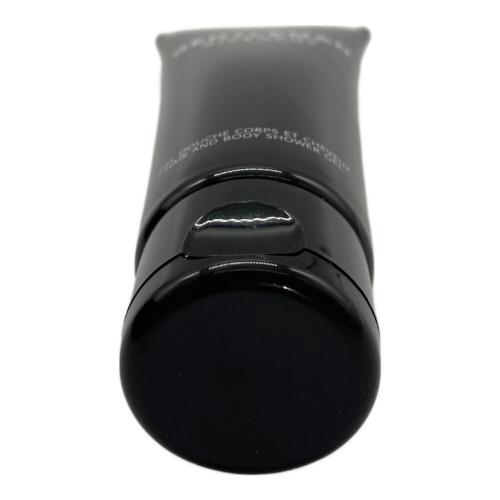 GIVENCHY (ジバンシィ) GENTLEMAN オーデトワレ BODY SHOWER GELセット 100ml 残量80%-99%
