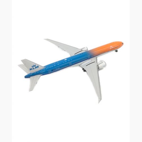 ﾌｪﾆｯｸｽ1/400 B777-300ER KLM オランダ Orange Pride PH-BVA