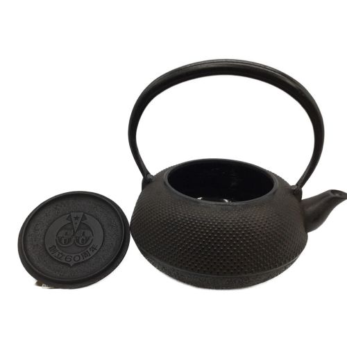 南部鉄器 (ナンブテッキ) 鉄瓶