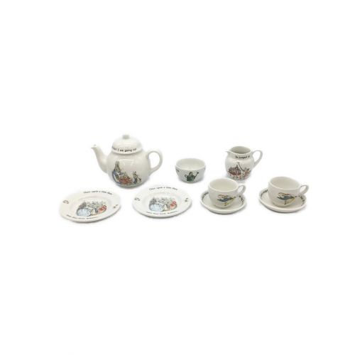 Wedgwood (ウェッジウッド) ティーセット ピーターラビット ポット・ミニカップ&ソーサー