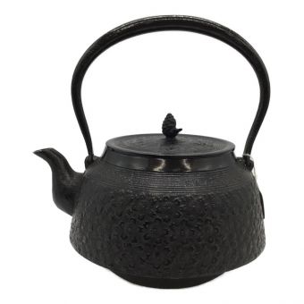 南部鉄器 (ナンブテッキ) 鉄瓶 大徳寺型 桜 2.3L