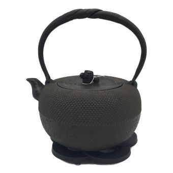 岩鋳 (イワチュウ) 南部鉄器 鉄瓶23型 姥口アラレ