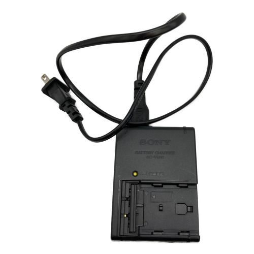 SONY (ソニー) デジタル一眼レフカメラ DSLR-A100 1080万画素　3.5-5.6/18-70レンズ付  専用電池