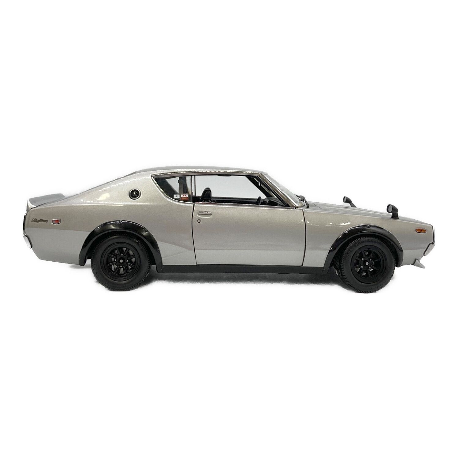 京商 (キョウショウ) ダイキャストカー NISSAN SKYLINE 2000 GT-R