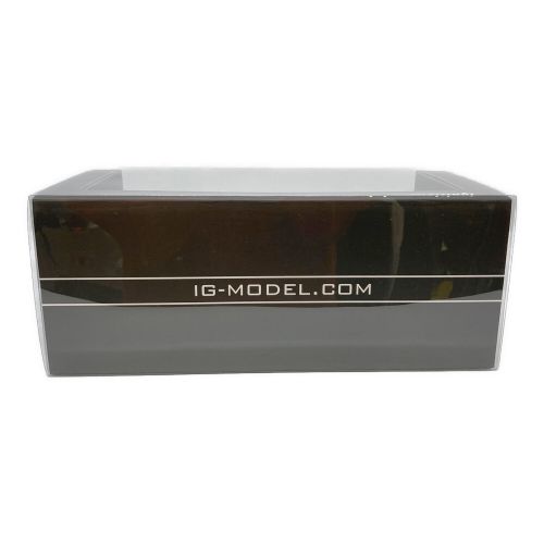 イグニッションモデル ダイキャストカー 1/18 Nissan Skyline 2000 GT-X GC110(ホワイト) 1984