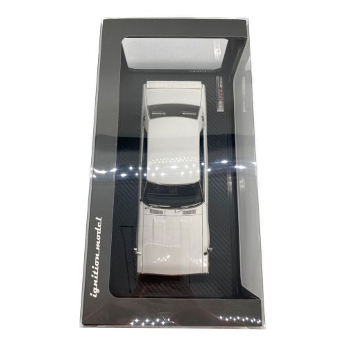イグニッションモデル ダイキャストカー 1/18 Nissan Skyline 2000 GT-X GC110(ホワイト) 1984