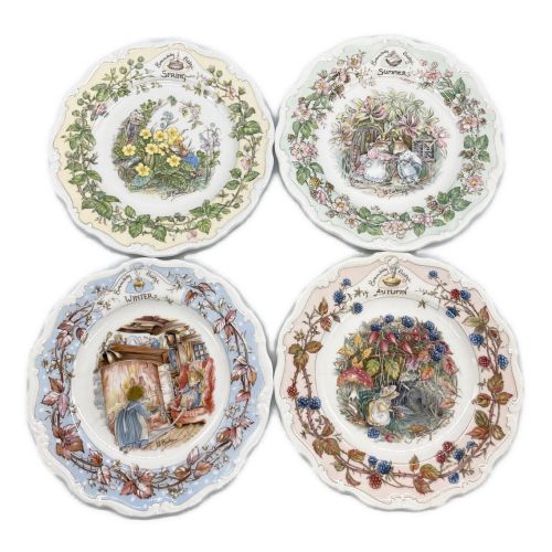ROYAL DOULTON (ロイヤルドルトン) ウィンタープレート ブランブリーヘッジ 4Pセット