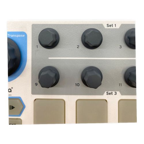 arturia (アートリア) BEATSTEP 通電確認のみ