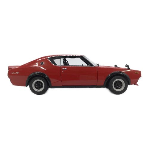 京商 (キョウショウ) モデルカー レッド 1:18 NISSAN SKYLINE 2000 GT-R KPGC110 (ニッサン スカイライン 2000 GT-R KPGC110) STREET SPORTS