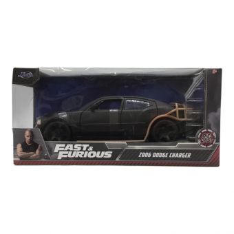 JADA TOY's (ジェイダトイズ) ダイキャストカー 1/24 2006 DODGE CHARGER (ダッジ・チャージャー) ブラック 「ワイルド・スピード」 33373