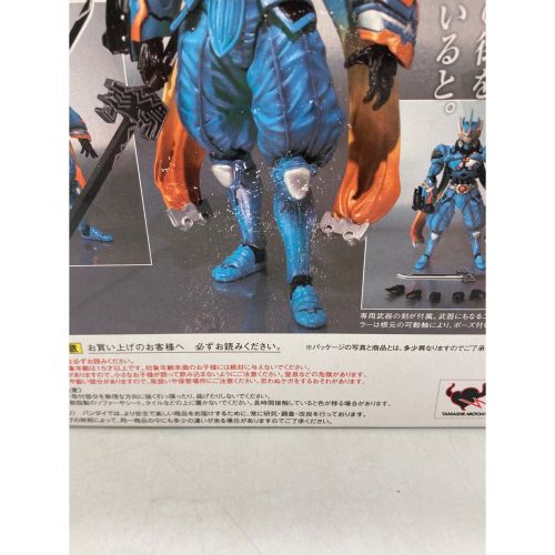 BANDAI (バンダイ) 仮面ライダーW ナスカ・ドーバント 魂ウェブ/S.H.Figuarts