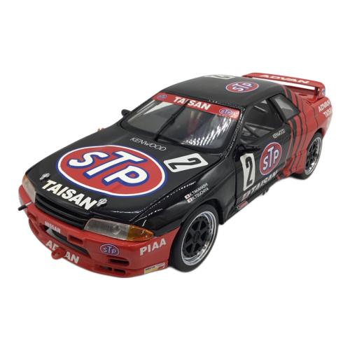 京商 (キョウショウ) ダイキャストカー 1/18 Nissan Skyline GT-R STP タイサン GT-R 10周年記念 08334A