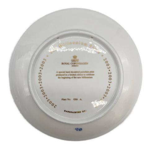 ROYAL COPENHAGEN (ロイヤル・コペンハーゲン) プレート シリアルNo.4266 ミレニアムプレート 2003