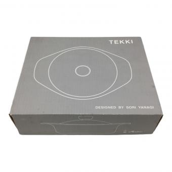 柳宗理 (ヤナギソウリ) 南部鉄器鍋 鉄鍋浅型(鉄器蓋・ハンドル付)