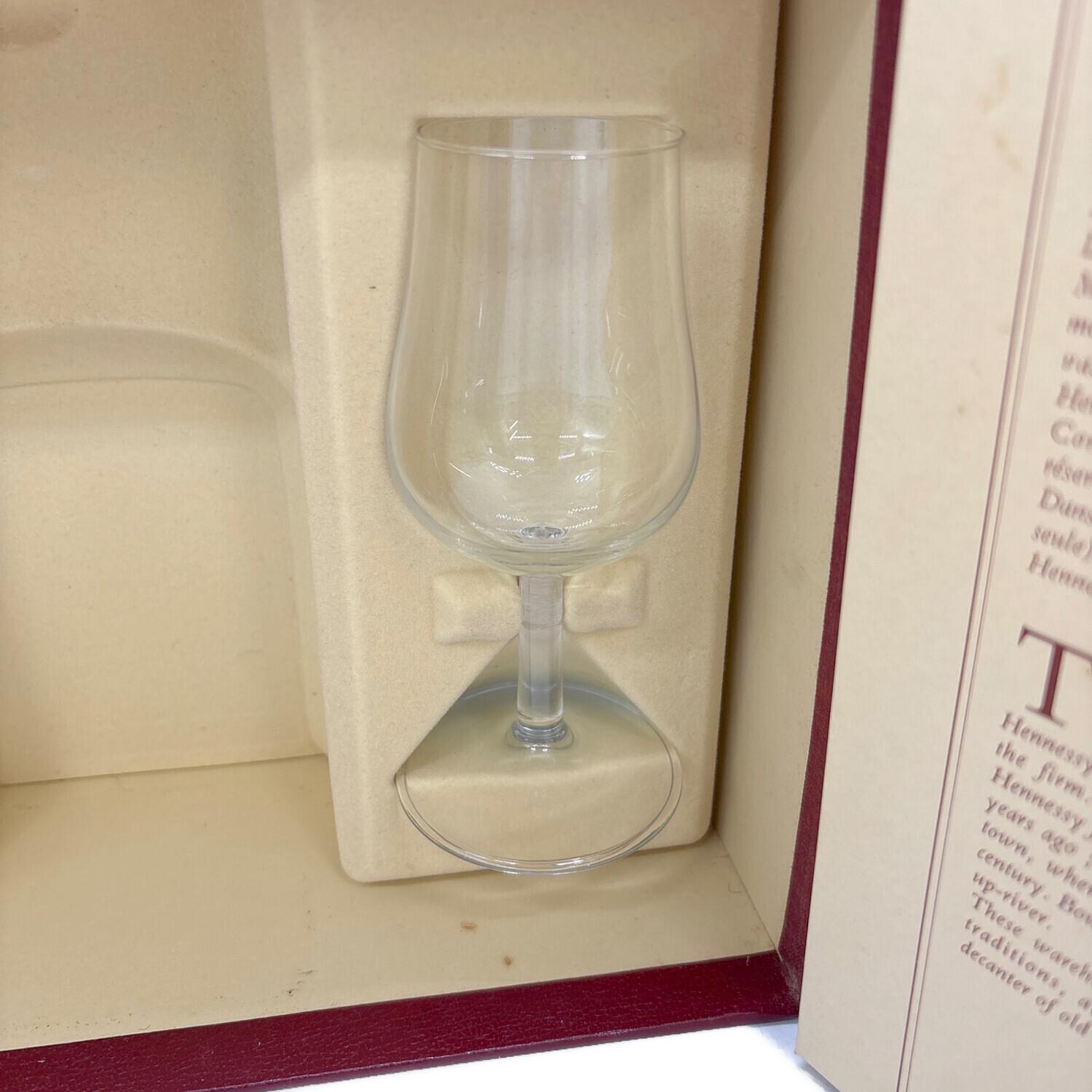 HENNESSY (ヘネシー) コニャック 700ml ブック型ケース グラス×2 未