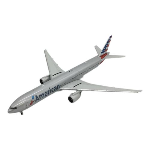 Gemini Jets (ジェミニジェッツ) アメリカン航空 BOEING 777-300ER GJAAL1279