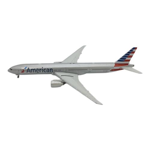Gemini Jets (ジェミニジェッツ) アメリカン航空 BOEING 777-300ER GJAAL1279