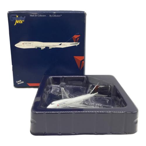Gemini Jets (ジェミニジェッツ) デルタ航空 BOEING 747-400 GJDAL1302