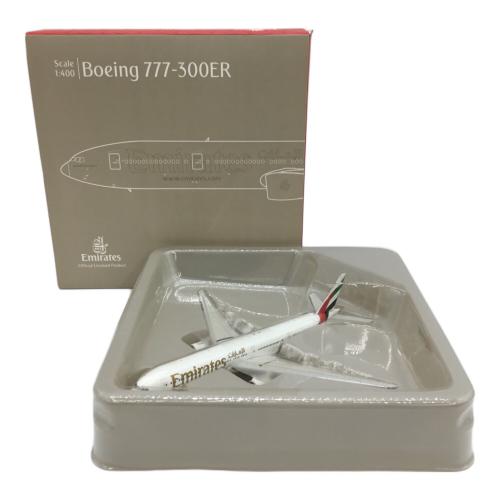 Gemini Jets (ジェミニジェッツ) エミレーツ航空 B777-300ER GJUAE1320