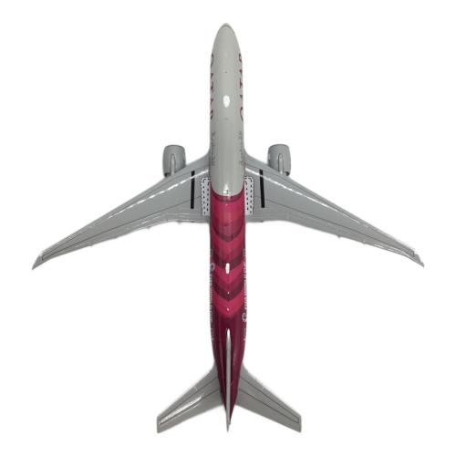 JC WINGS (JCウイングス) カタール航空 FIFAワールドカップ2022 B777-300ER XX4489