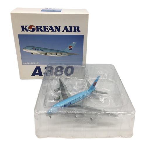 大韓航空 1:400 エアバス A380-800 HL7611 55768-03