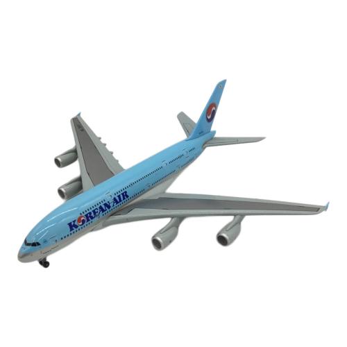 大韓航空 1:400 エアバス A380-800 HL7611 55768-03