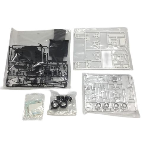 TAMIYA (タミヤ) プラモデル 車 1/24 ポルシェ 911 GT1 フィニッシュボディ 24264