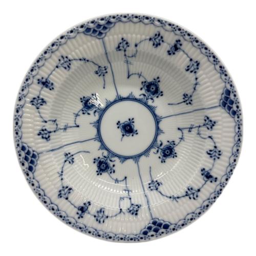 ROYAL COPENHAGEN (ロイヤル・コペンハーゲン) ディーププレート 21cm 604 ブルーフルーテッド・ハーフレース