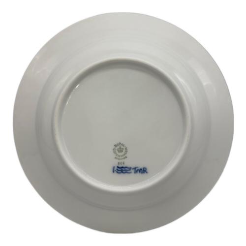 ROYAL COPENHAGEN (ロイヤル・コペンハーゲン) ディーププレート 21cm 604 ブルーフルーテッド・ハーフレース