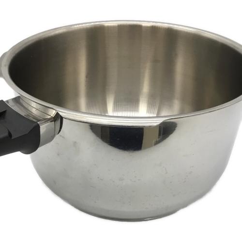 WMF (ヴェーエムエフ) パーフェクト圧力鍋 4.5L シルバー IH対応