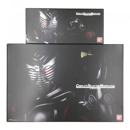 仮面ライダー龍騎 (カメンライダーリュウキ) CSM Vバックル＆ドラグ