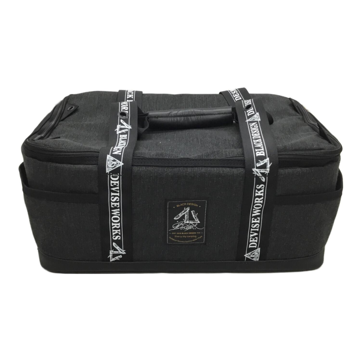 BLACK DESIGN (ブラックデザイン) ツリー柄アイアンプレート BLACK