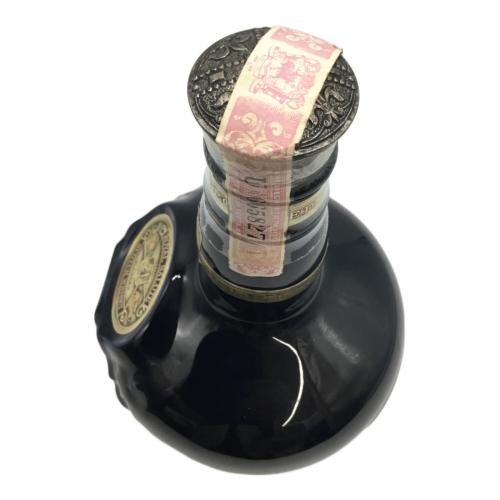 CHIVAS (シーバス) スコッチウィスキー 700ml ROYAL SALUTE 21年 青陶器ボトル 未開封