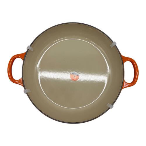 LE CREUSET (ルクルーゼ) キャセロール SIZE 26cm オレンジ (ブラックツマミ) シグニチャー ビュッフェ・キャセロール