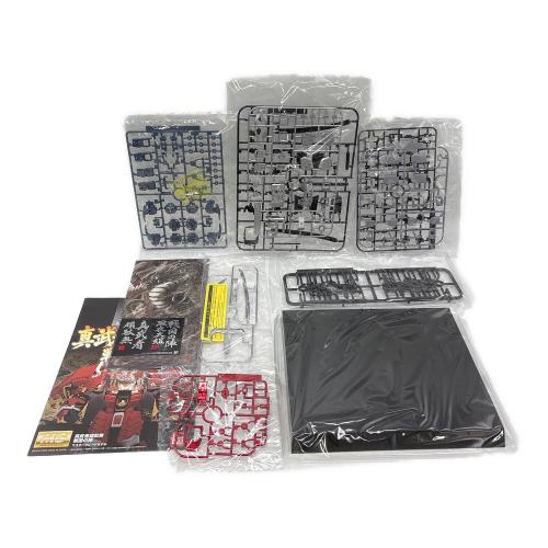 BANDAI (バンダイ) 1/100 MG 真武者頑駄無 戦国の陣 黒衣大鎧 ガンプラ 5063279 ガンダム無双