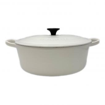 LE CREUSET (ルクルーゼ) 両手鍋 ホワイト ココット・オーバル