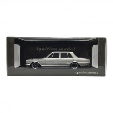 京商 (キョウショウ) ダイキャストカー 1:18 NISSAN SKYLINE 2000 GT-R