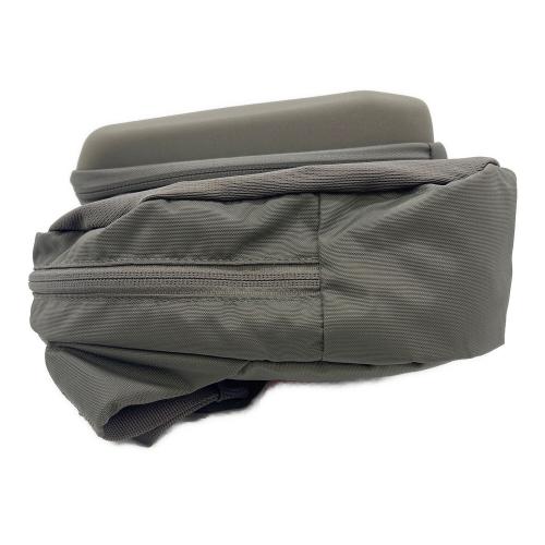 simms (シムスタイル) ヘッドウォータースリングパック メンズ ラージ オリーブ