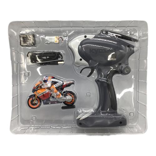 京商 (キョウショウ) ラジコン ミニッツモトレーサー 30053CS REPSOL Honda RC212V 2011 No.27 ケーシー・ストーナー